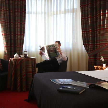 Vorë Hotel Continental מראה חיצוני תמונה