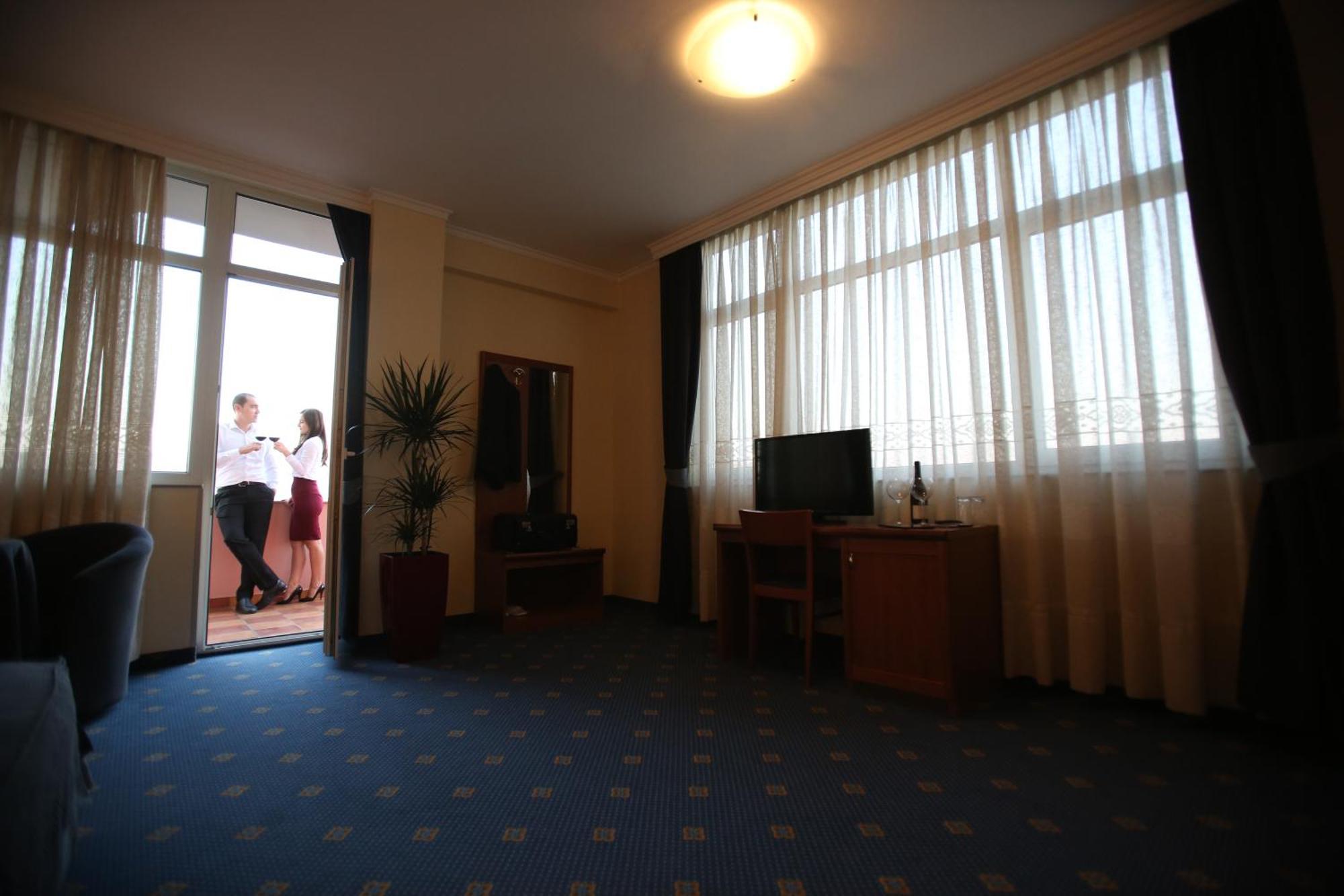 Vorë Hotel Continental חדר תמונה