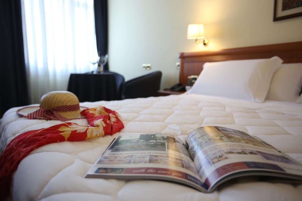 Vorë Hotel Continental מראה חיצוני תמונה