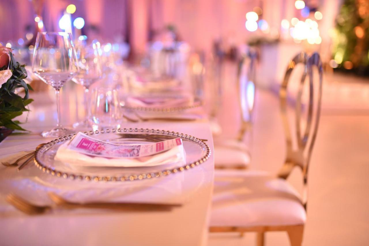 Vorë Hotel Continental מראה חיצוני תמונה